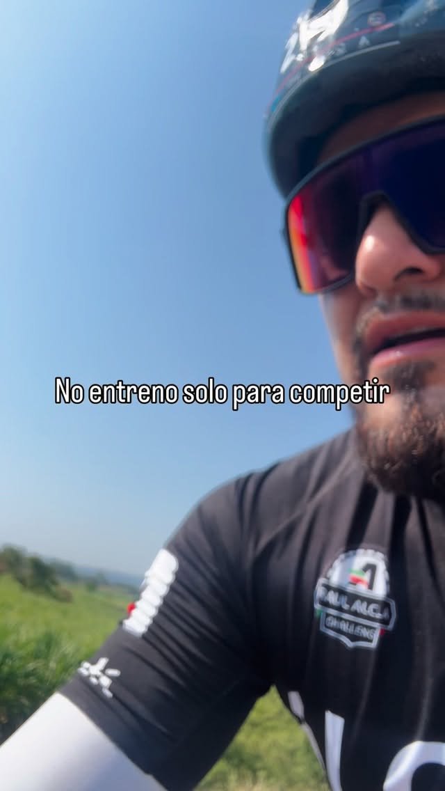 Fernando en bicicleta